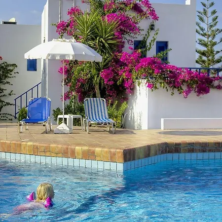 Aparthotel Sirius 2*